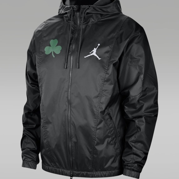 Nike Other - Boston Celtics Courtside Statement jacket med